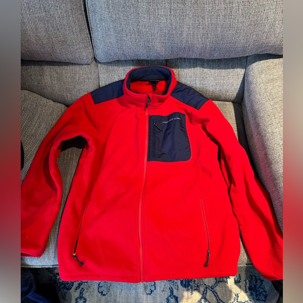 Men’s large red fleece vineyard vines jacket